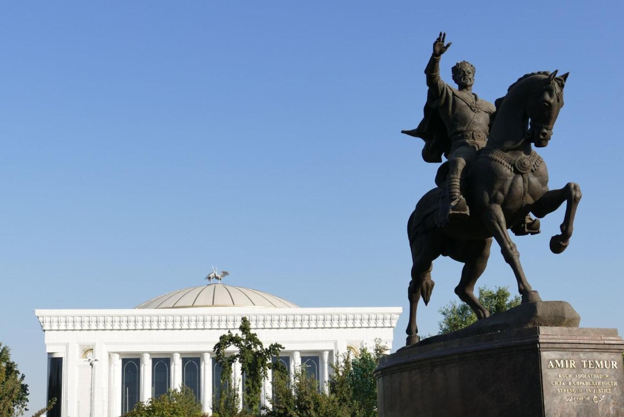 Intercontinental Tashkent By Ihg Hotel ภายนอก รูปภาพ