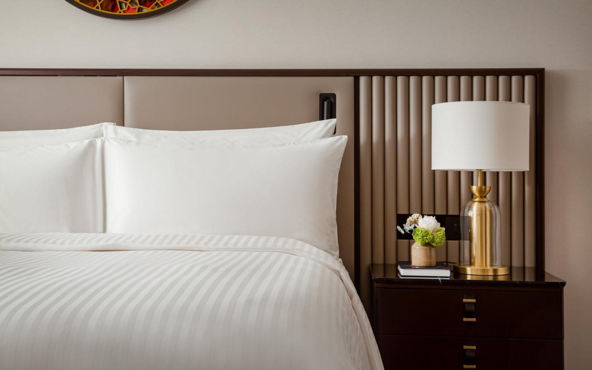 Intercontinental Tashkent By Ihg Hotel ภายนอก รูปภาพ
