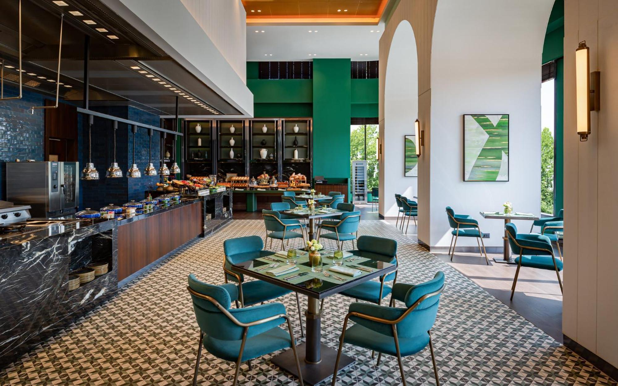 Intercontinental Tashkent By Ihg Hotel ภายนอก รูปภาพ
